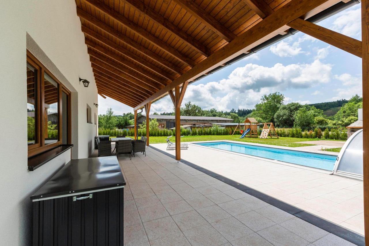 Holiday House Adam Prosecne Exterior photo